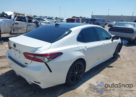 2022 Toyota Camry Xse z USA, uszkodzony, nr VIN 4T1K61AK9NU070086